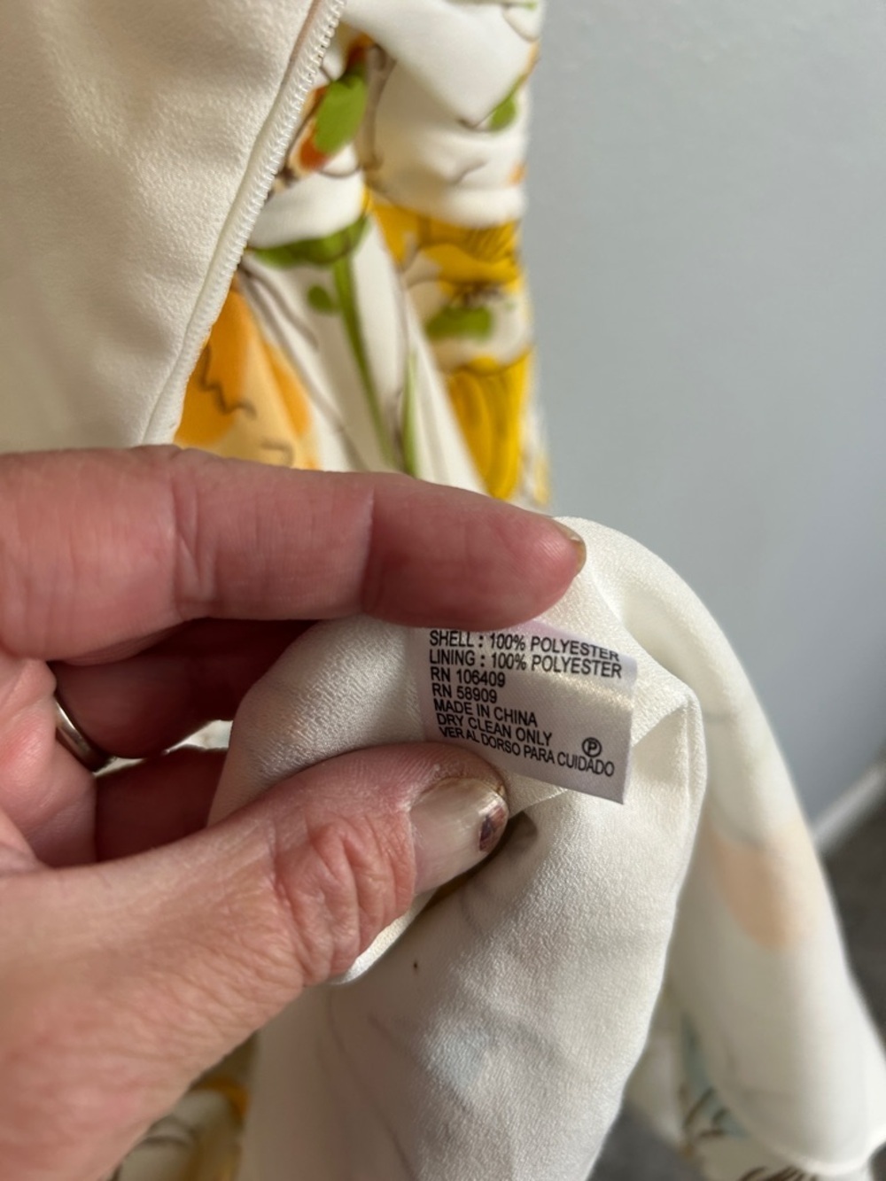 Alex Marie White Midi Dress with Yellow Floral Print Size 16 - Picture 5 of 5